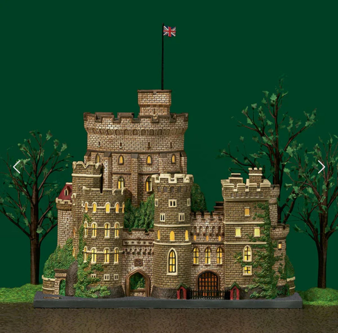 Department 56 - Dickens Village - Windsor Castle
