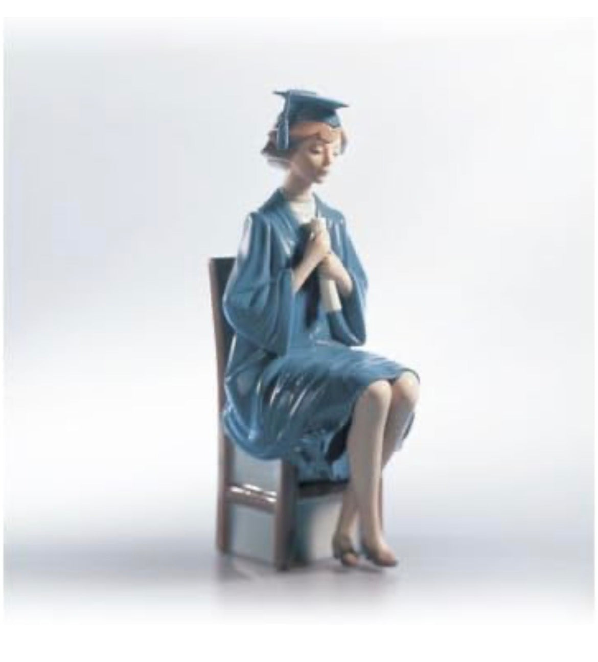 Lladro - Girl Graduate - 05199