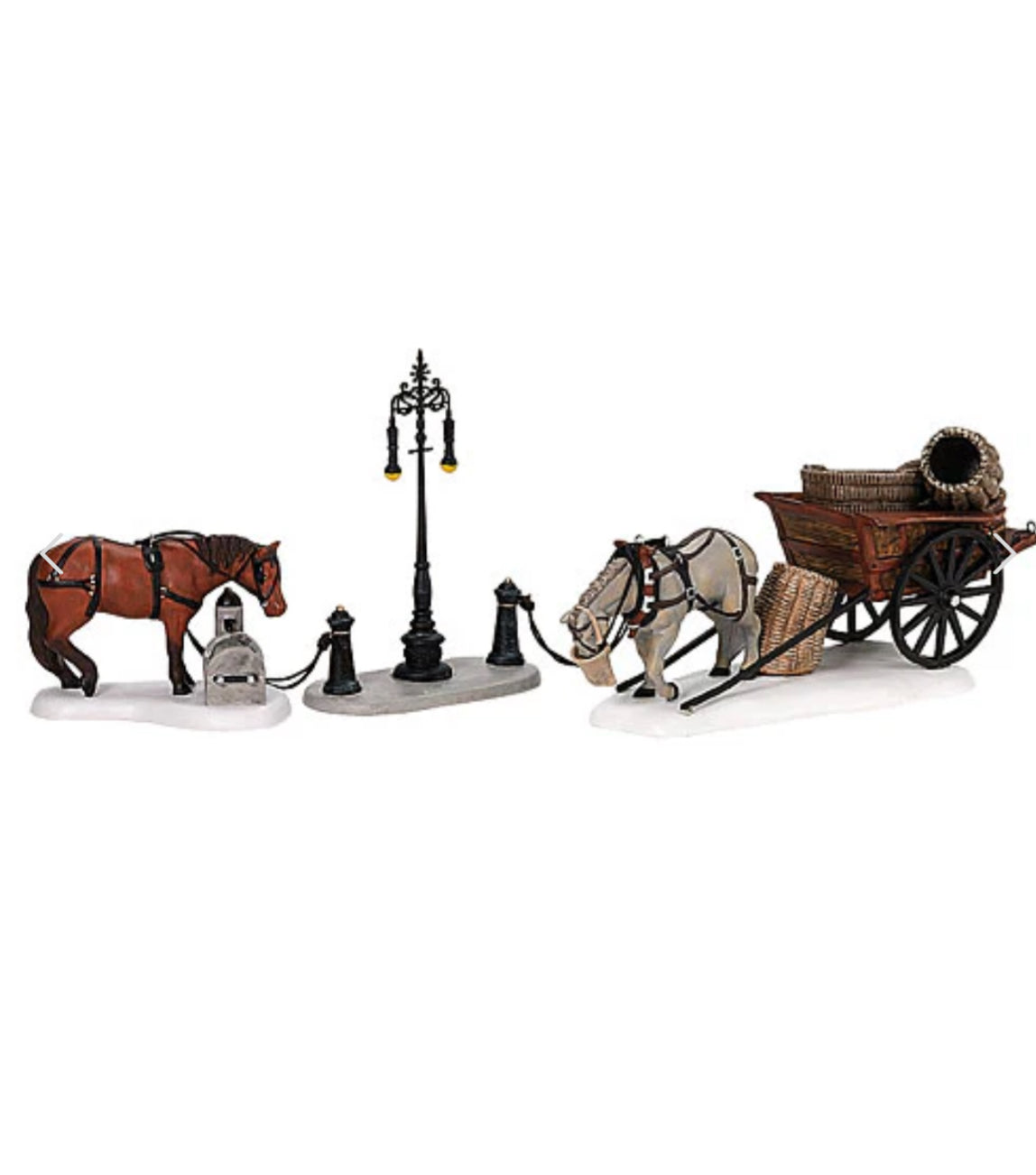 Department 56 - Dickens Village - Horses At The Lampguard