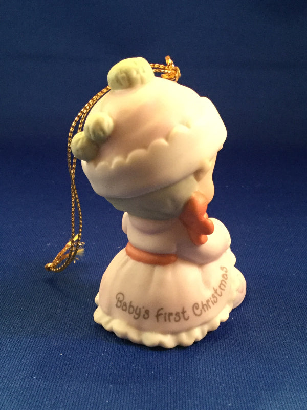 Baby's First Christmas 2000 (Girl) - Precious Moment Ornament