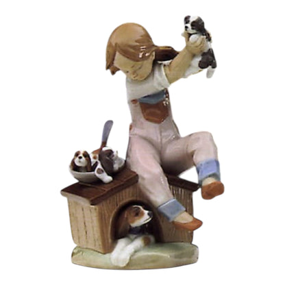 Lladro - Pick of the Litter - Porcelain Figurine  Girl with Puppies 07621