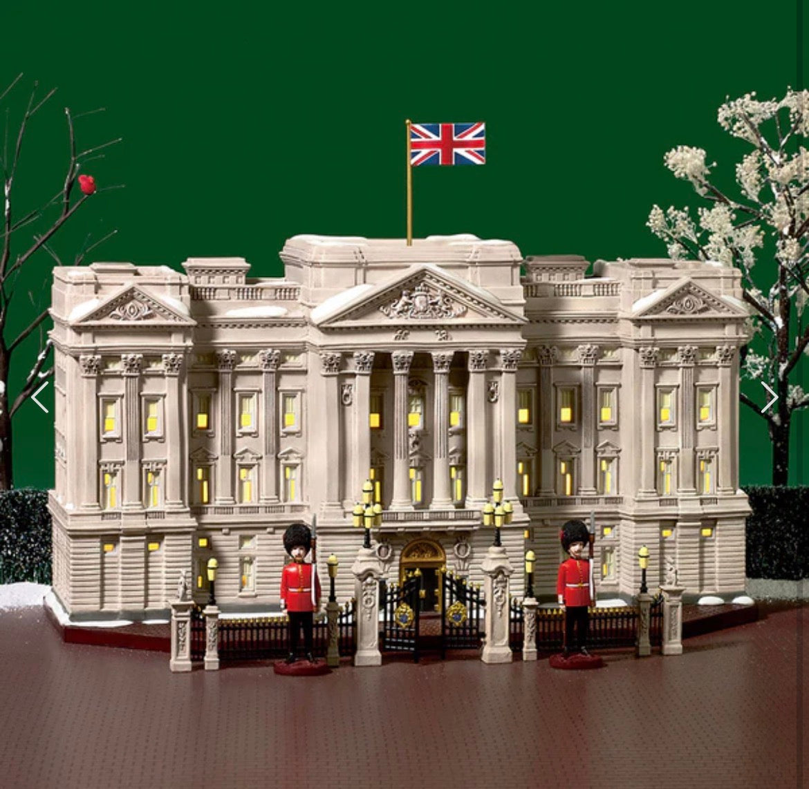 Department 56 - Dickens Village - Buckingham Palace