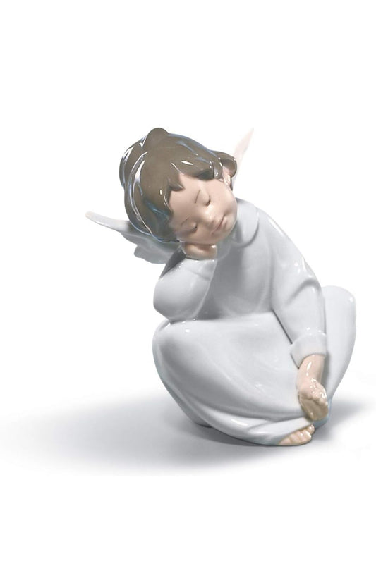 Lladro - Angel Dreaming Porcelain Figurine