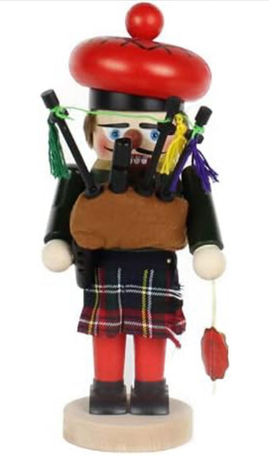 Steinbach - Chubby Nutcracker - Scottish Bagpiper S1518