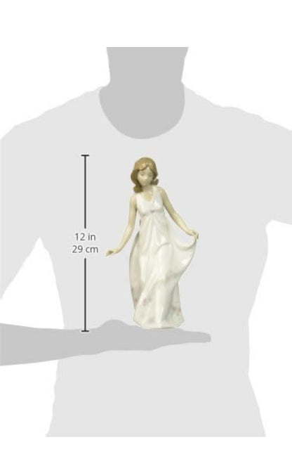 Lladro - Wonderful Mother - Porcelain Figurine