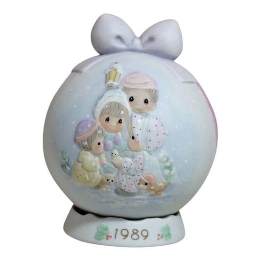 Peace On Earth - 1989 Precious Moment Ball Ornament