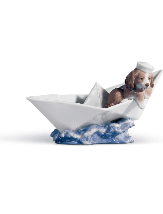 Lladro - Little Stowaway Porcelain Figurine