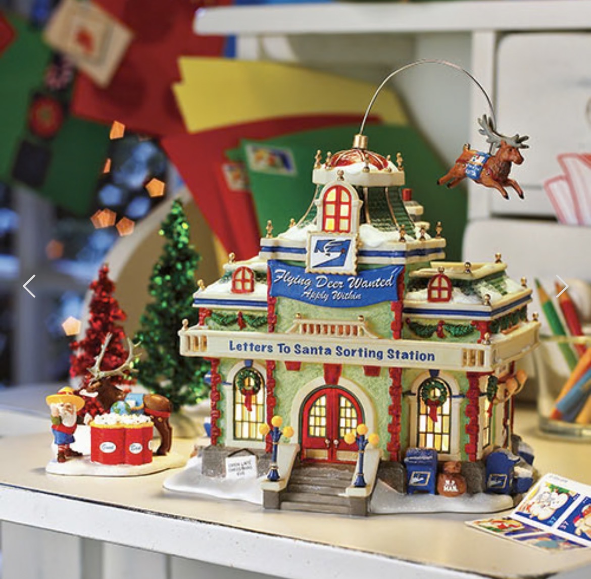 Department 56 - North Pole Village - Letters To Santa Sorting Station Gift Set