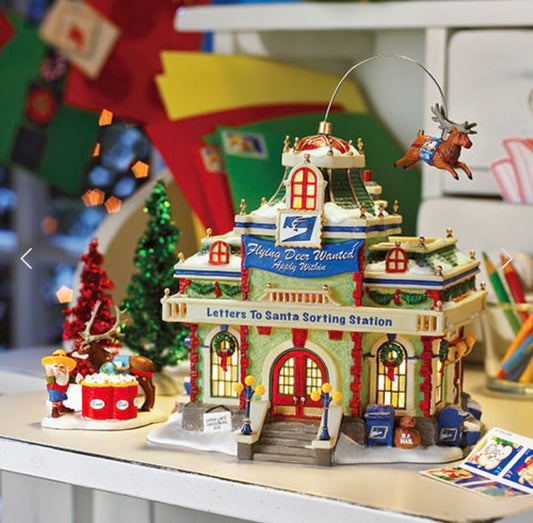 Department 56 - North Pole Village - Letters To Santa Sorting Station Gift Set