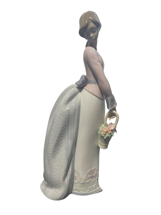 Lladro - Basket of Love Porcelain Figurine