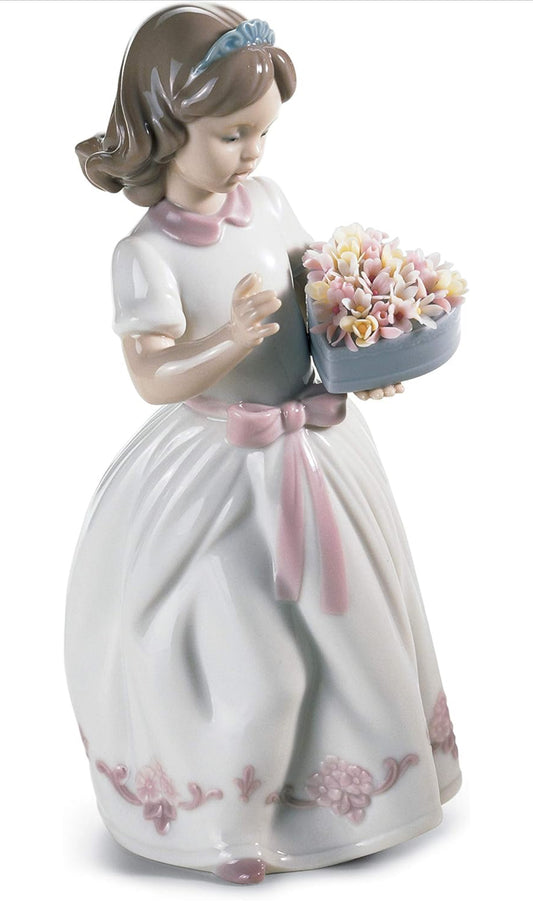 Lladro - For A Special Someone Porcelain Figurine