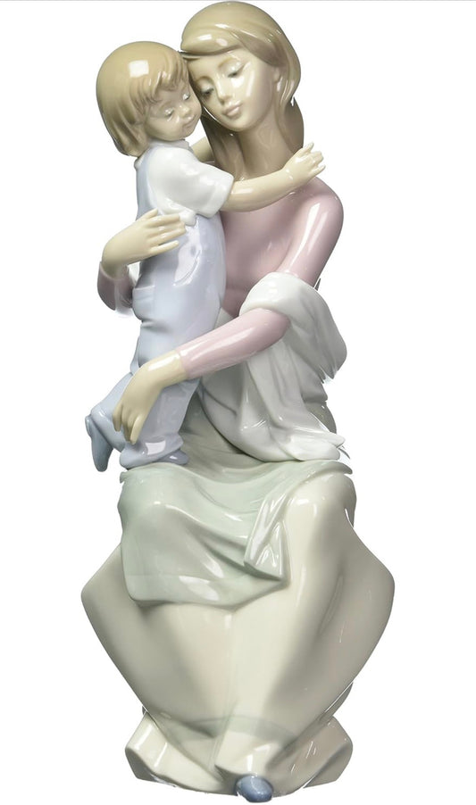 Lladro - A Mother's Love - Porcelain Figurine