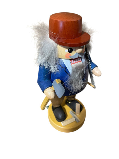 Richard Glasser 8" Nutcracker Erzgebirgische Volkskunst - Woodsman