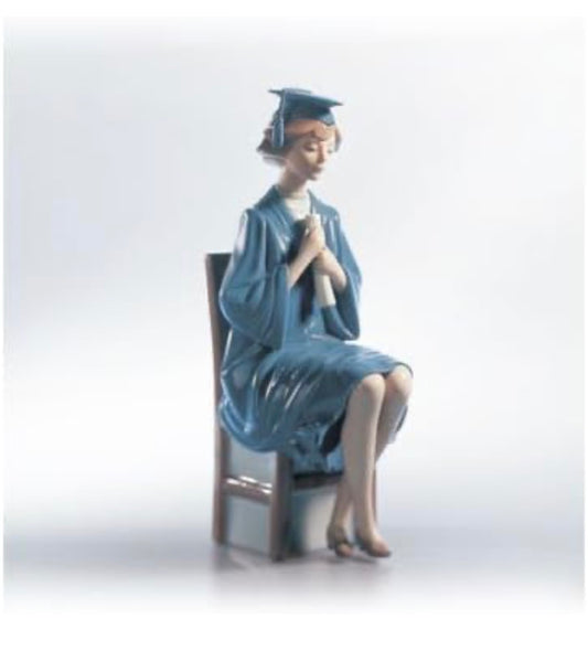 Lladro - Girl Graduate - 05199