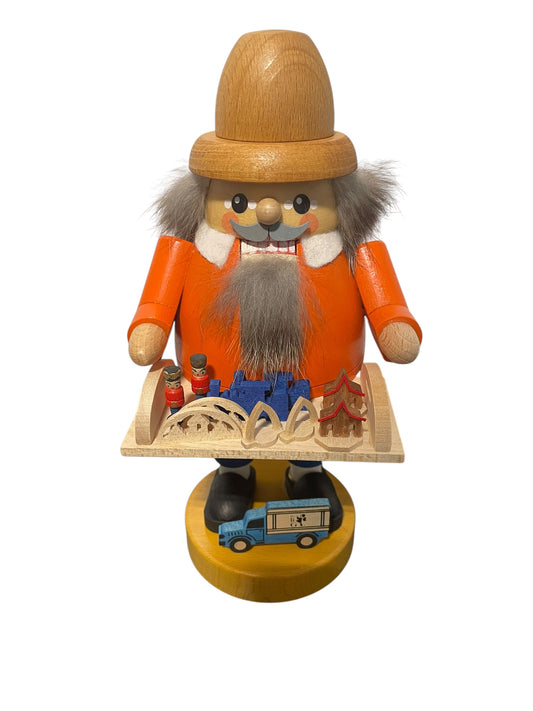 Richard Glasser 8" Nutcracker Erzgebirgische Volkskunst - Toy Vendor