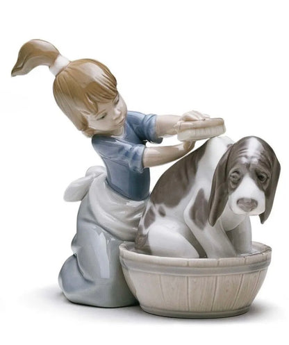 Lladro - Bashful Bather - Porcelain Figurine