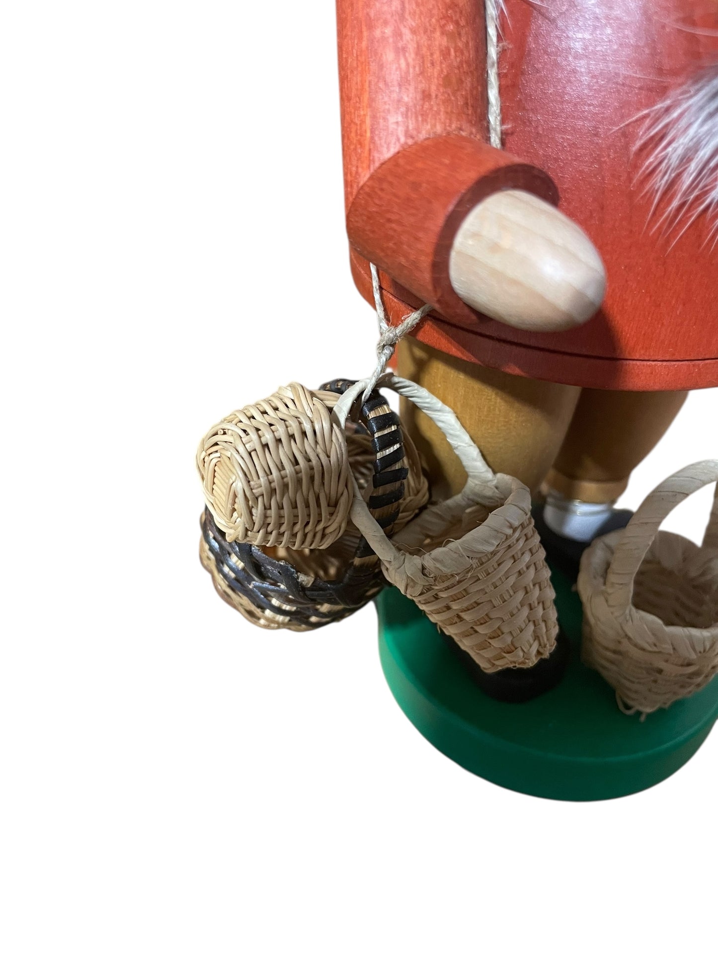 Richard Glasser 8" Nutcracker Erzgebirgische Volkskunst - Basket Maker