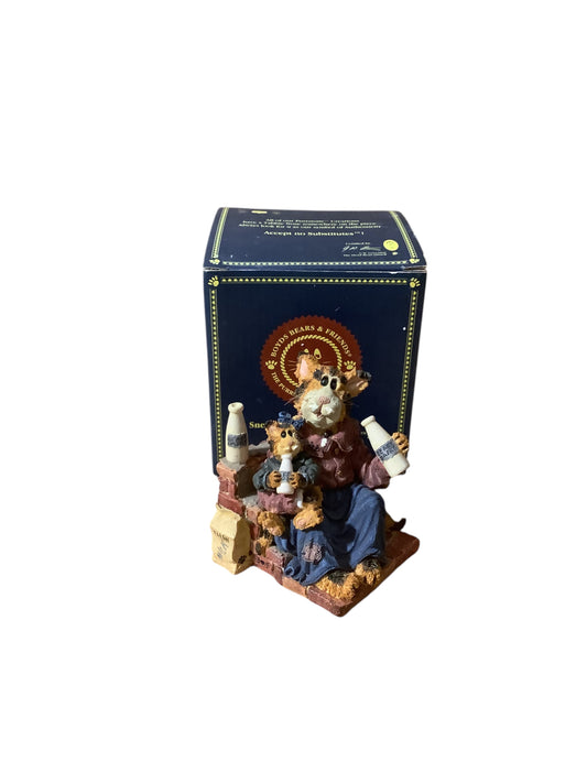 Boyd's Bears Folkstone - Momma Craftycat with Little Slipper… Got Cream?