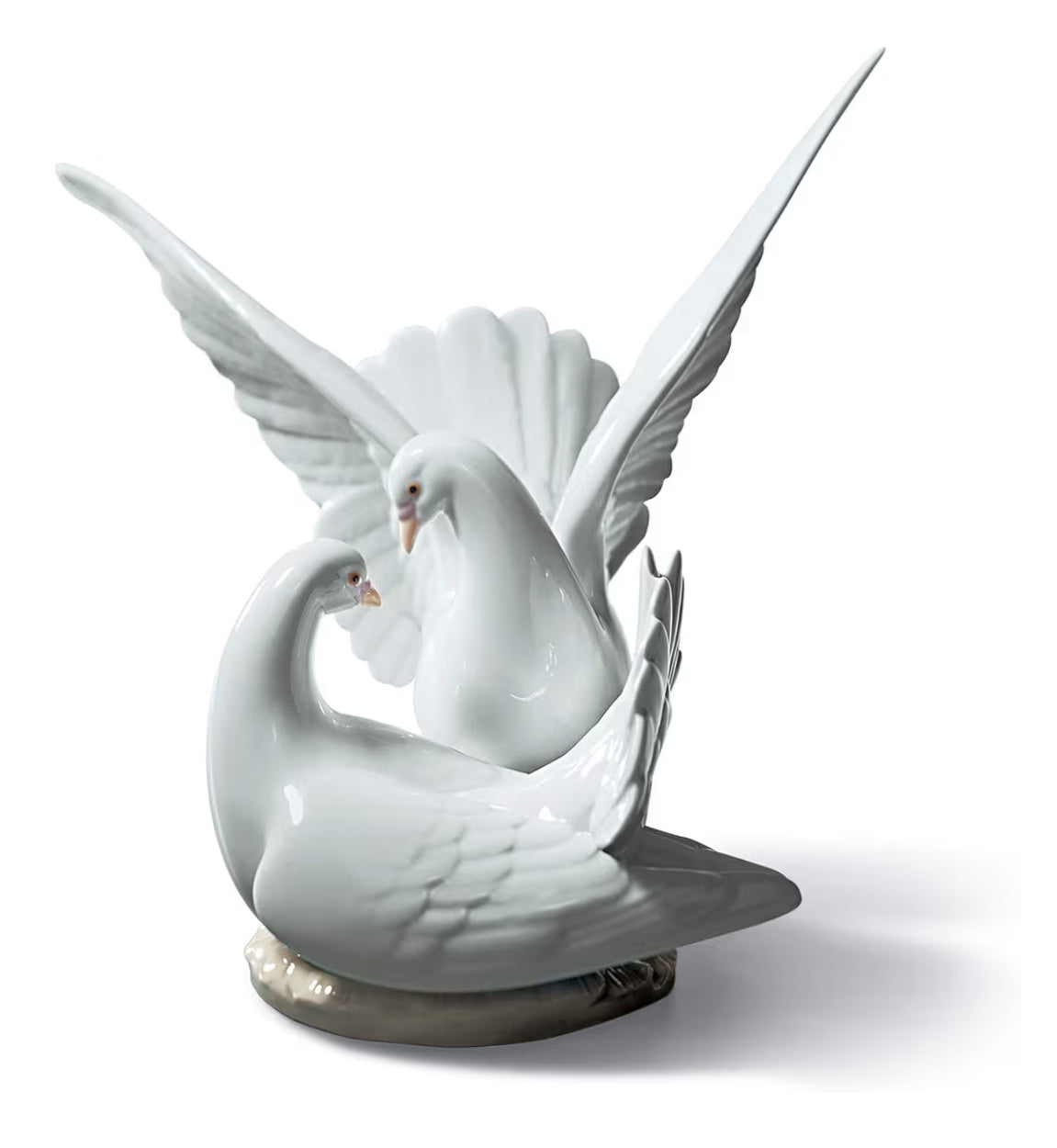 Lladro - Love Nest (Doves) Porcelain Figurine