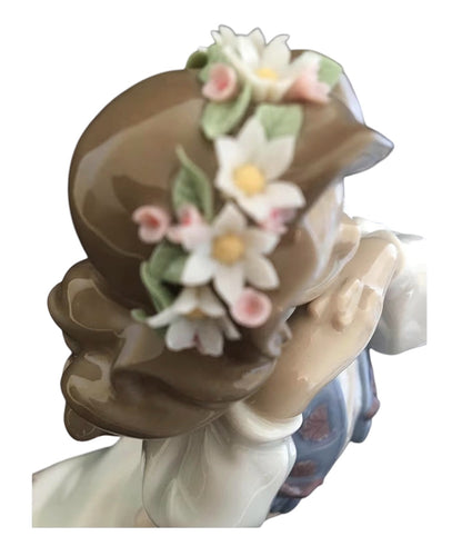 Lladro - Dreaming of a Summer Past Porcelain Figurine