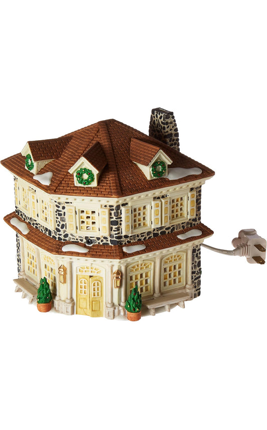 Department 56 - Disney Parks Village Series - Silver Smith