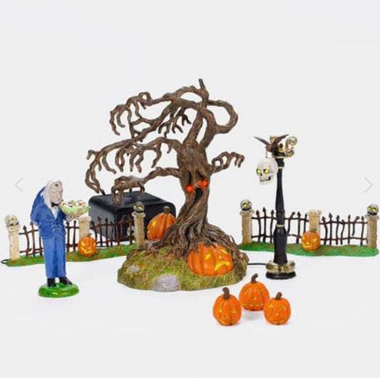Department 56 - Village  Accessories - Halloween - Gravely Landscape Set