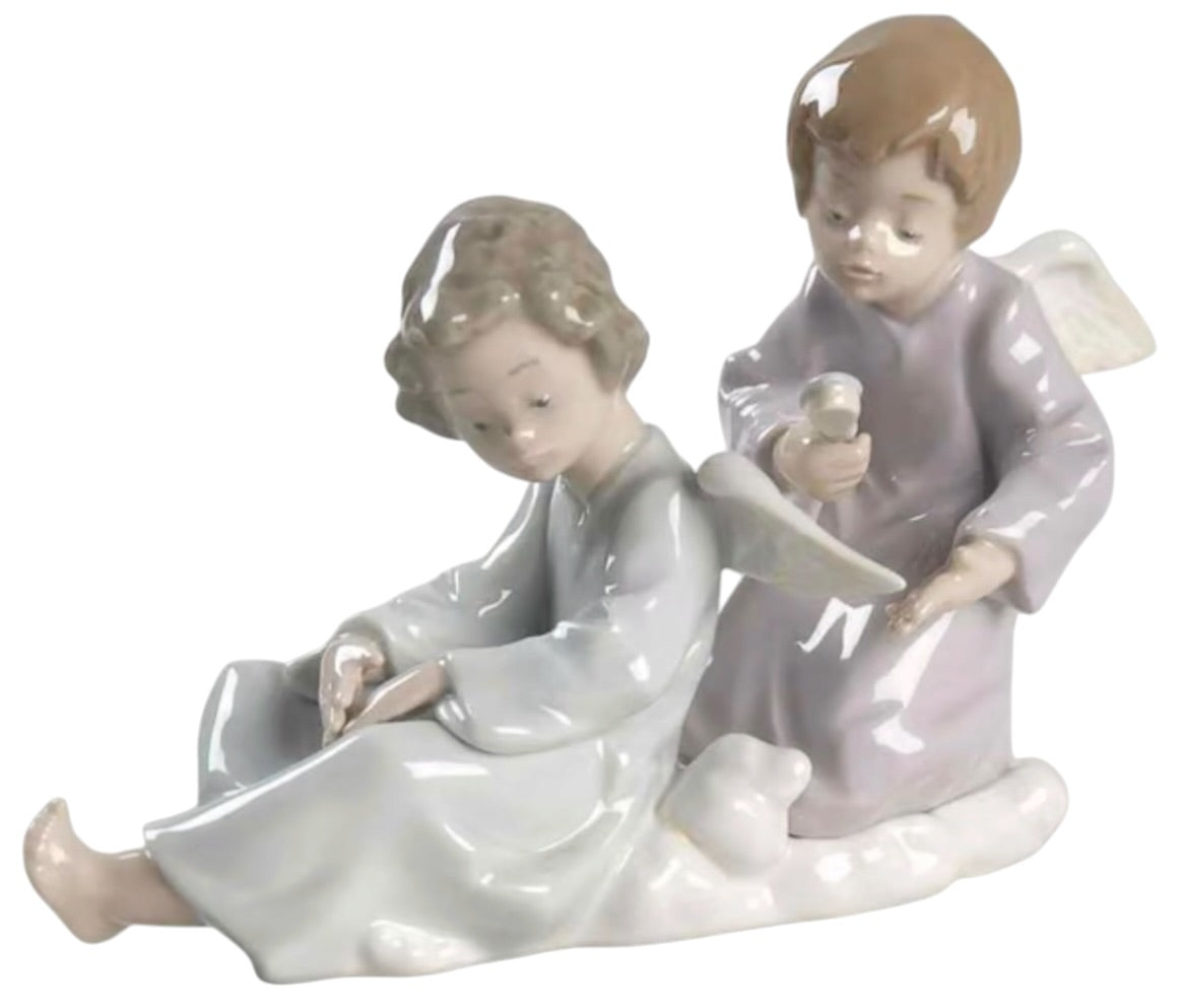 Lladro - Angel Care Porcelain Figurine