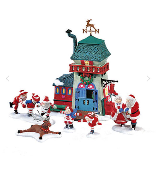 Department 56 - North Pole Village - Peppermint Skating Party (Set of 6)