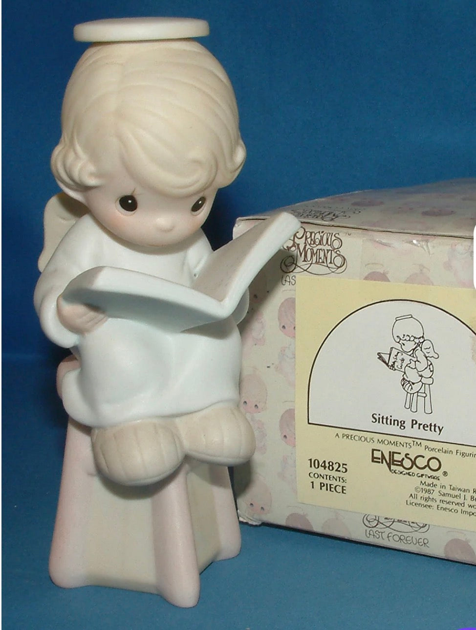 Sitting Pretty - Precious Moment Figurine