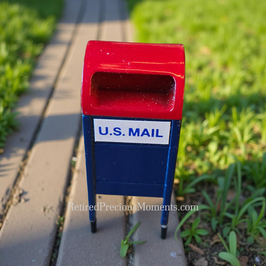Department 56 - Snow Village Mail Box