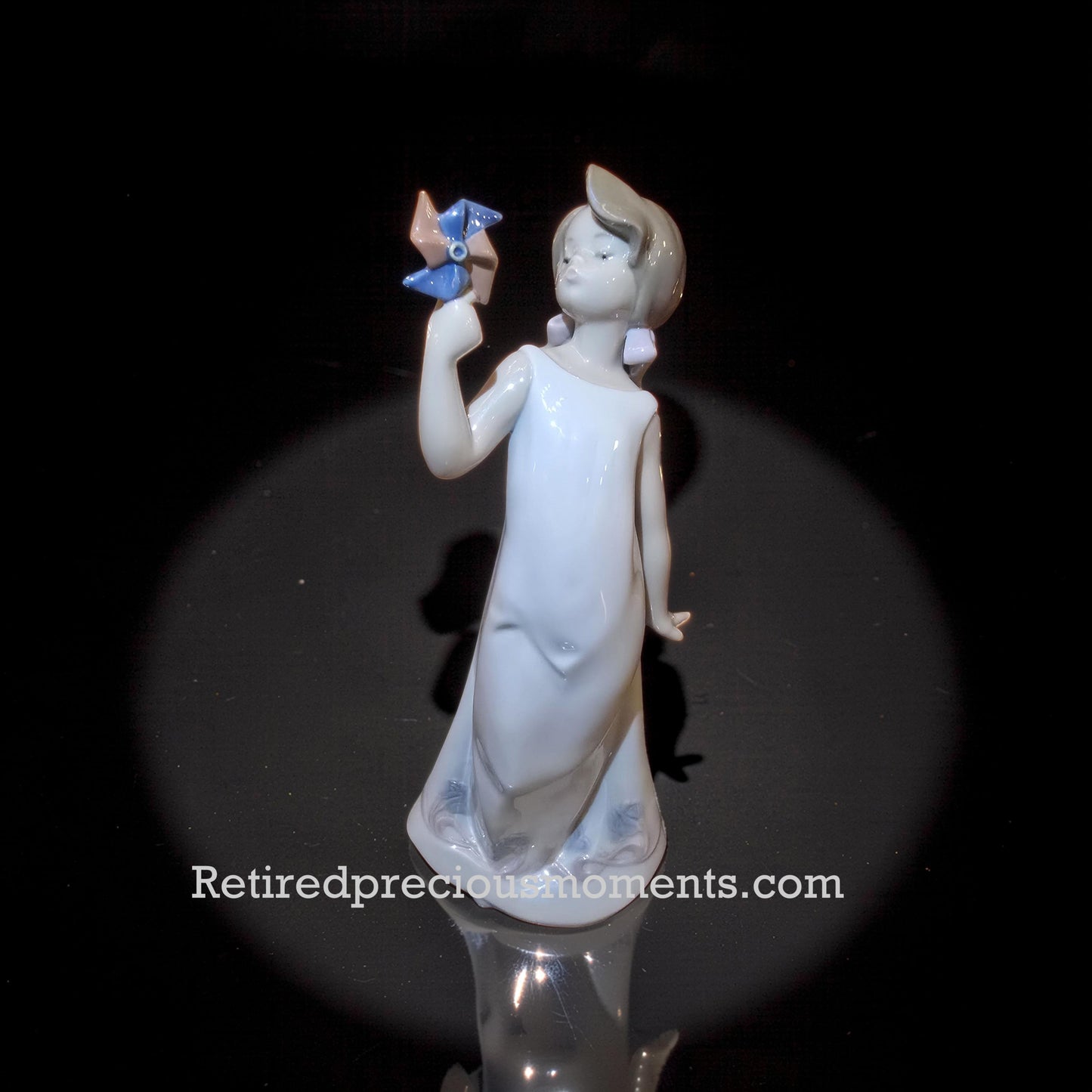 Lladro - Pretty Pinwheel - Porcelain Figurine