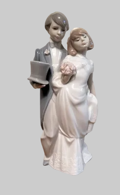 Lladro -  Wedding Bells (Boda Actual) 06164 Porcelain Figurine