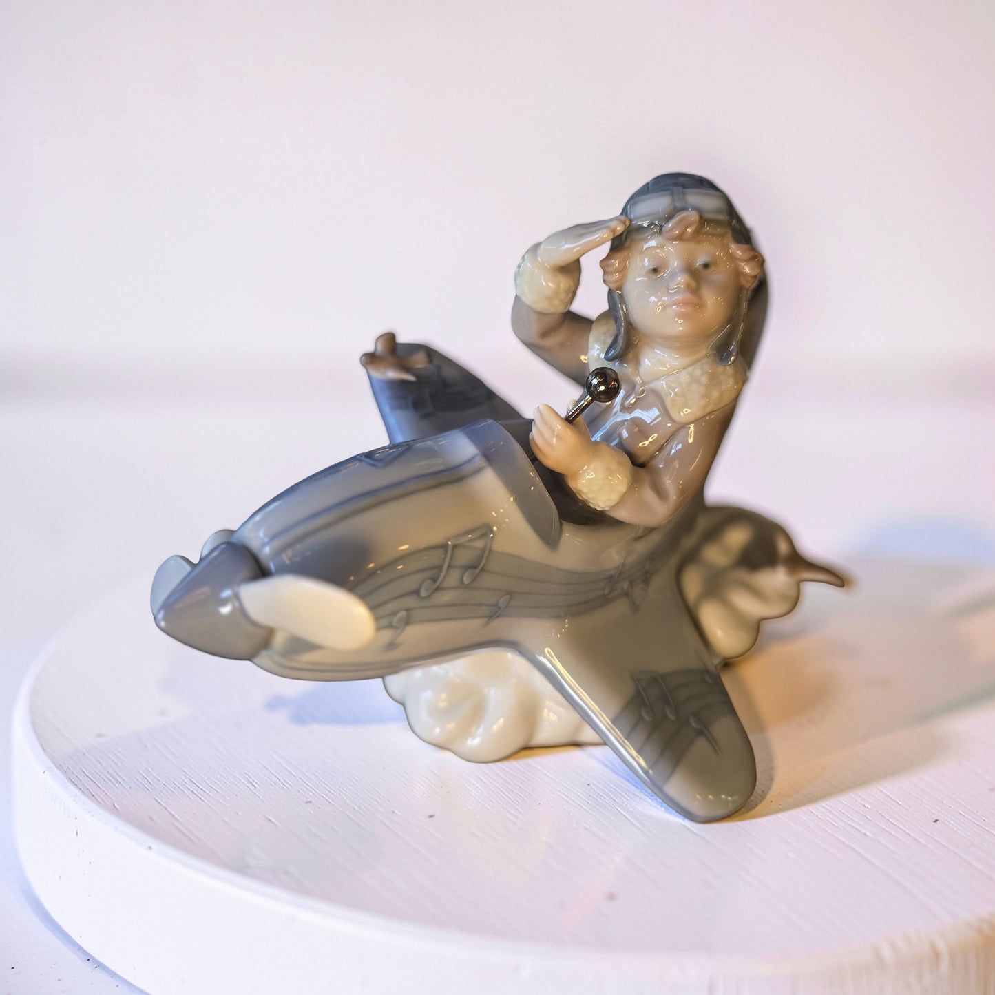 Lladro - Over The Clouds (Mi Primer Vuelo) 05697