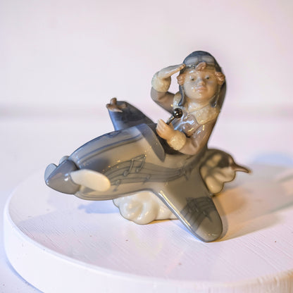 Lladro - Over The Clouds (Mi Primer Vuelo) 05697