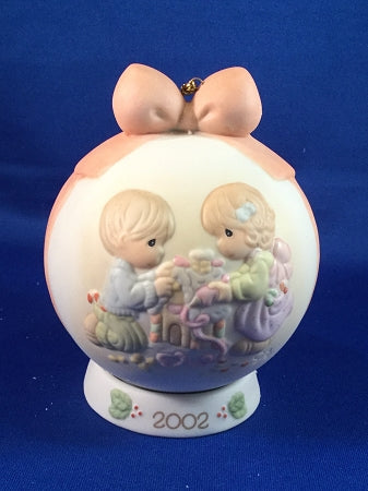 Home Sweet Home - 2002 Precious Moment Ball Ornament