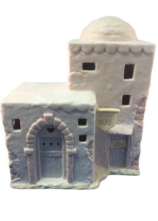 Lighted Inn - Precious Moment Figurine