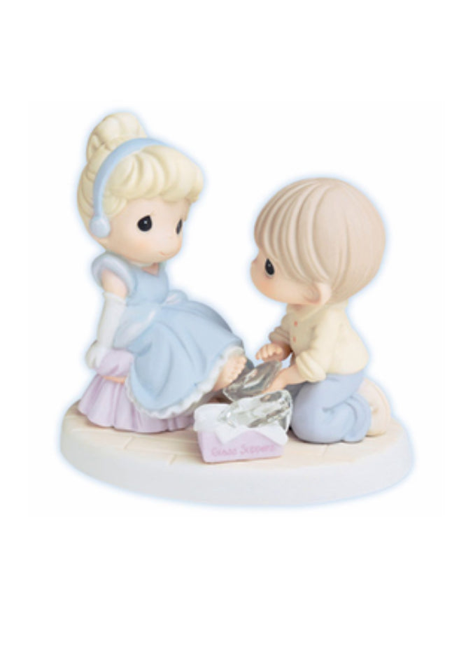 Your Love Is A Perfect Fit - Precious Moment Disney Figurine