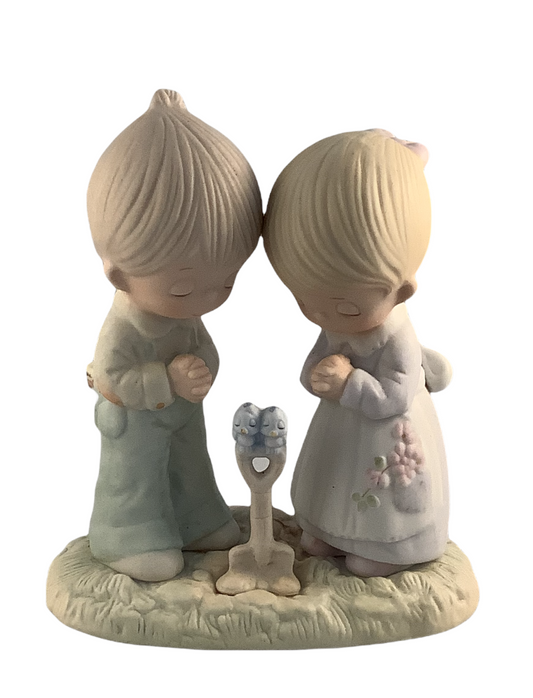 Prayer Changes Things - Precious Moment Figurine